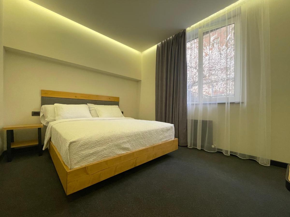 Mist Boutique Hotel Ереван Экстерьер фото